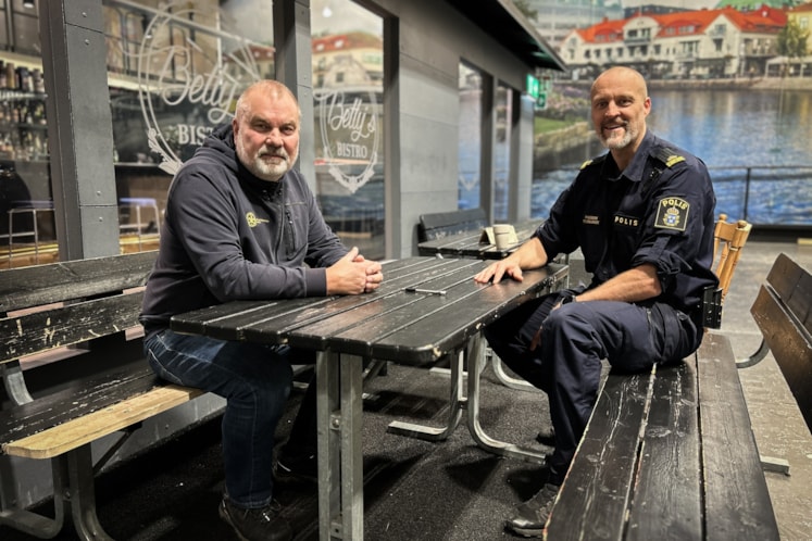 Dan Levstam och Per Hugosson utanför Bettys Bistros